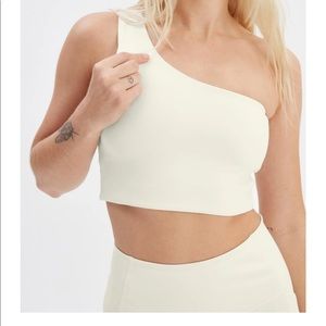 Girlfriend Collective Bianca One Shoulder Bra